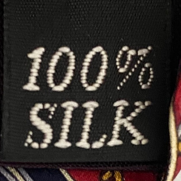 3/$10 Oscar de la Renta Tie 58” 100% Silk Gold Rings - Picture 8 of 9